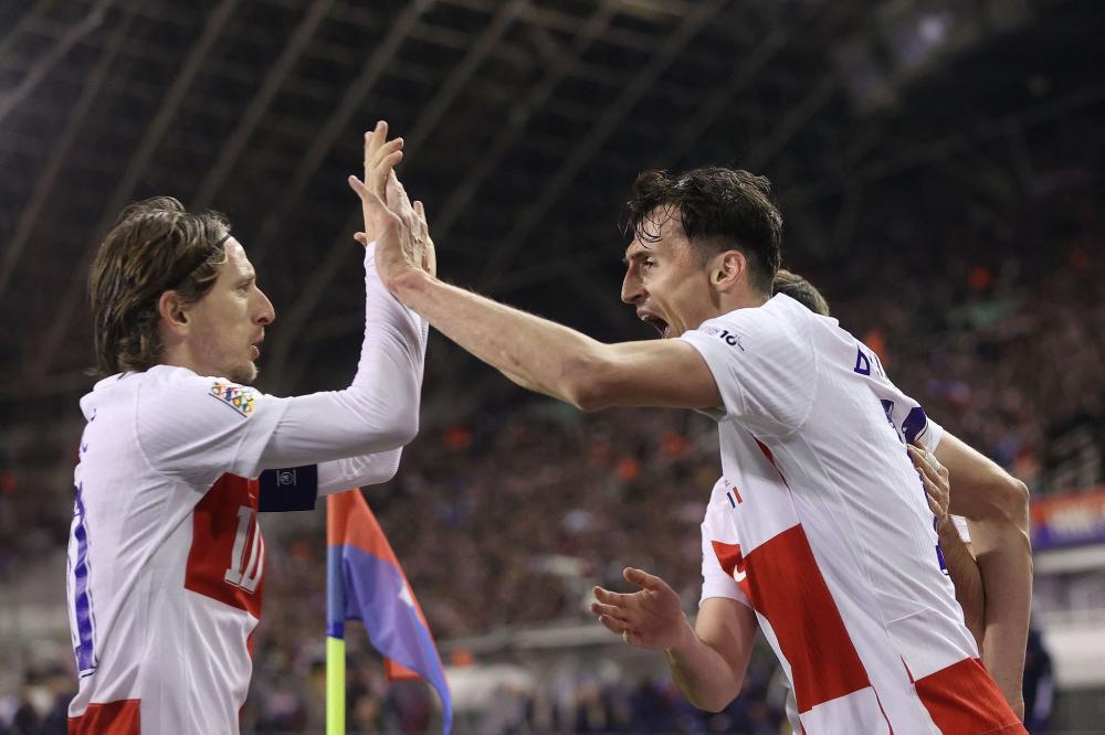 主优化词-湖北队力挫强敌赢得信心